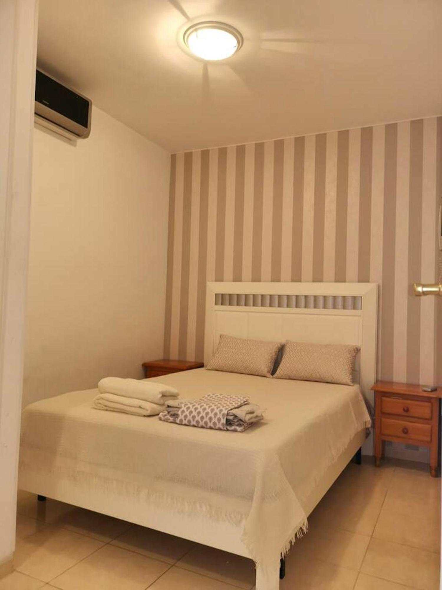 Charming In Vicar With Jacuzzi 54 M² Apartamento